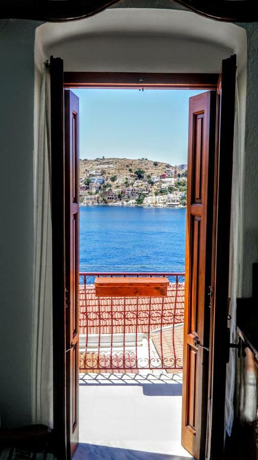 Villa Pitini Symi Exterior photo